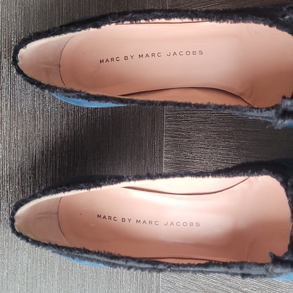 Marc by Marc Jacob's Blue Suede Retro Heels - Picture 2 of 6